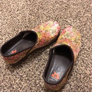 Patterned Dansko clogs